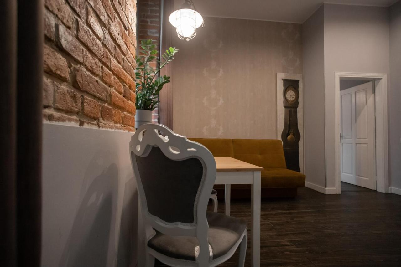 Apartament Atlasowy By Good Time ウッチ エクステリア 写真